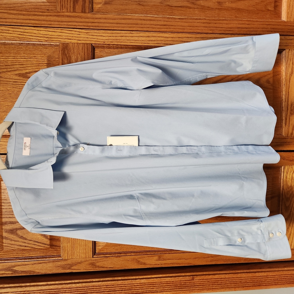 UNTUCKit Women's Light Blue Blouse